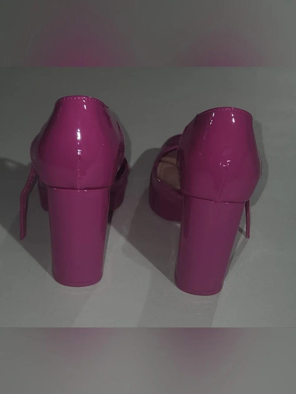 Glossy Pink Journee Collection Samarr Platform Block Heel Pumps Size 6.5